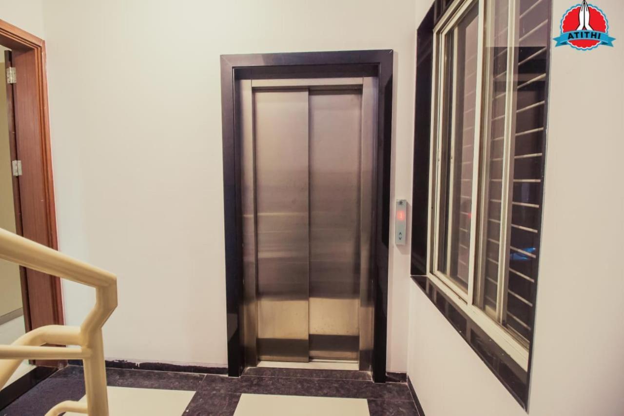 Atithi Service Apartment Пуна Экстерьер фото
