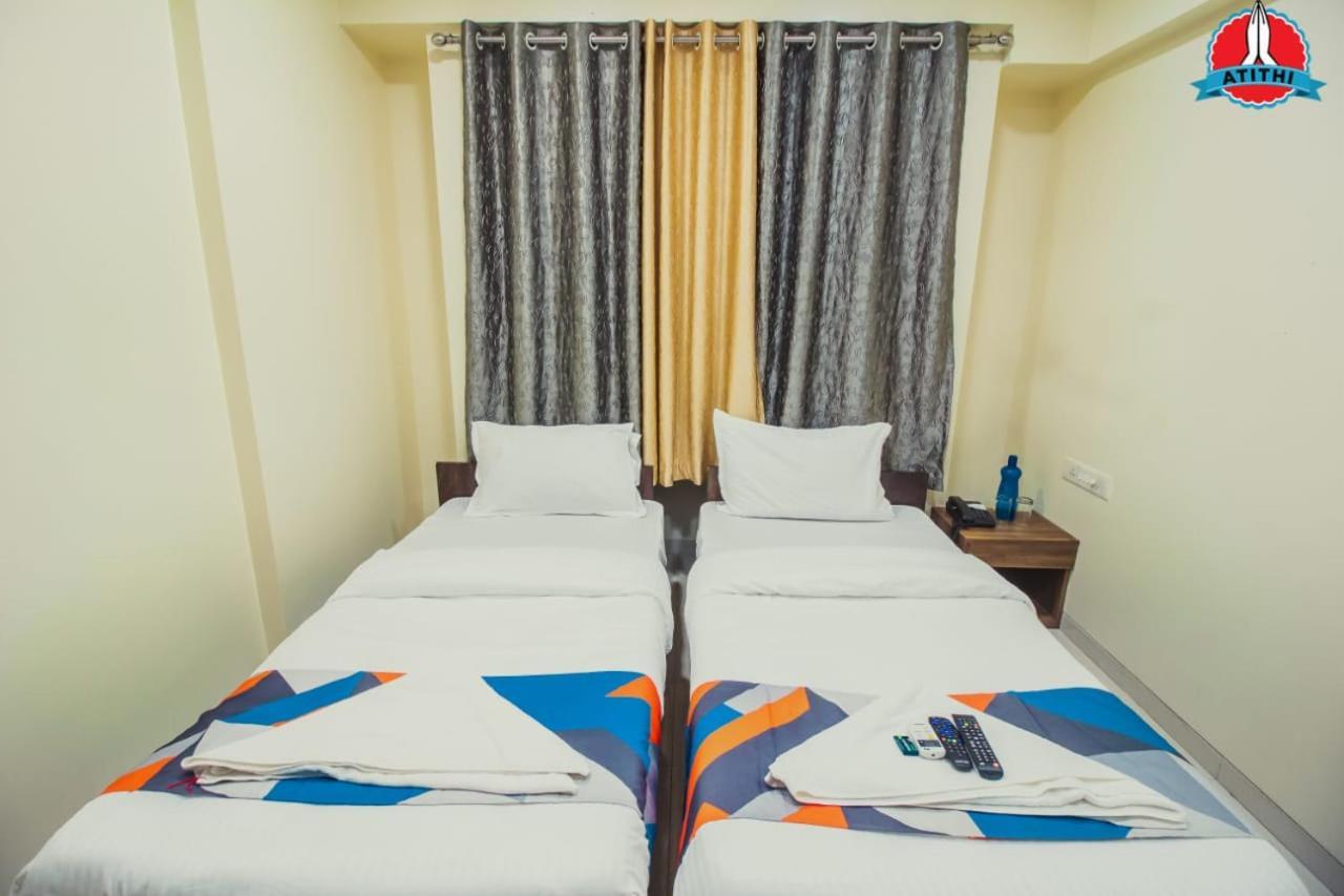 Atithi Service Apartment Пуна Экстерьер фото