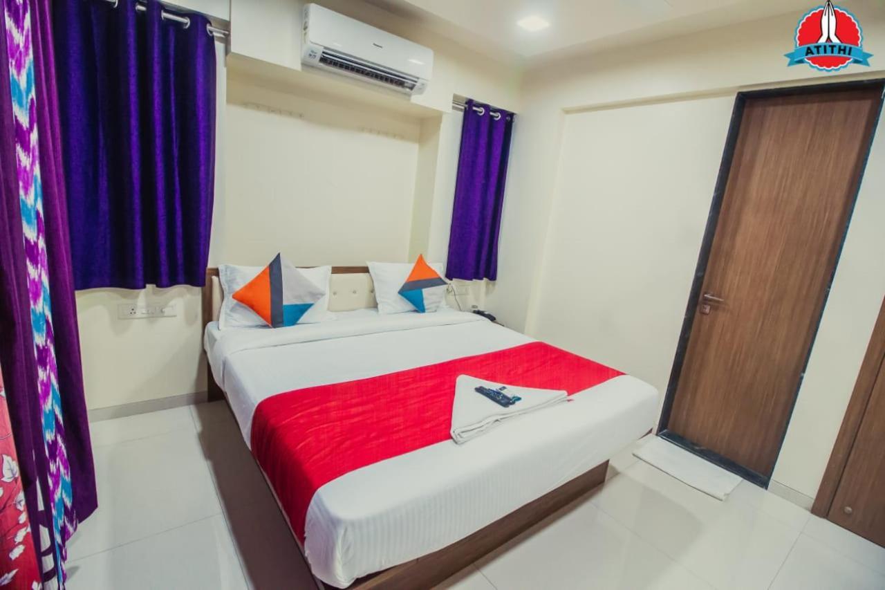 Atithi Service Apartment Пуна Экстерьер фото